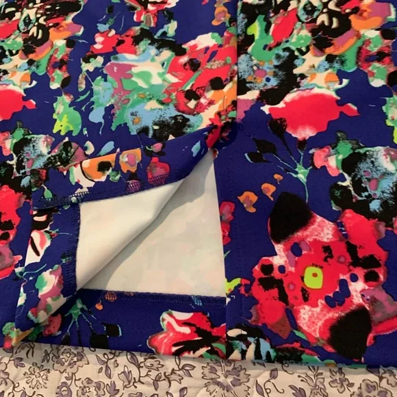 🦋Nicole by Nicole Miller pencil skirt stretchy floral multicolored size small - Picture 6 of 8
